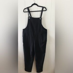 H&M Black Overalls/Jumpsuit